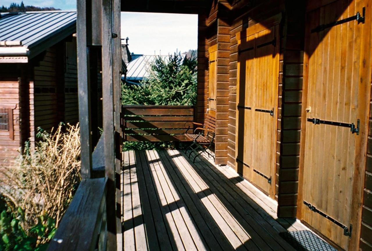 Chalet Cosy A Sixt-Fer-A-Cheval Avec Vue Sur La Montagne Exterior photo